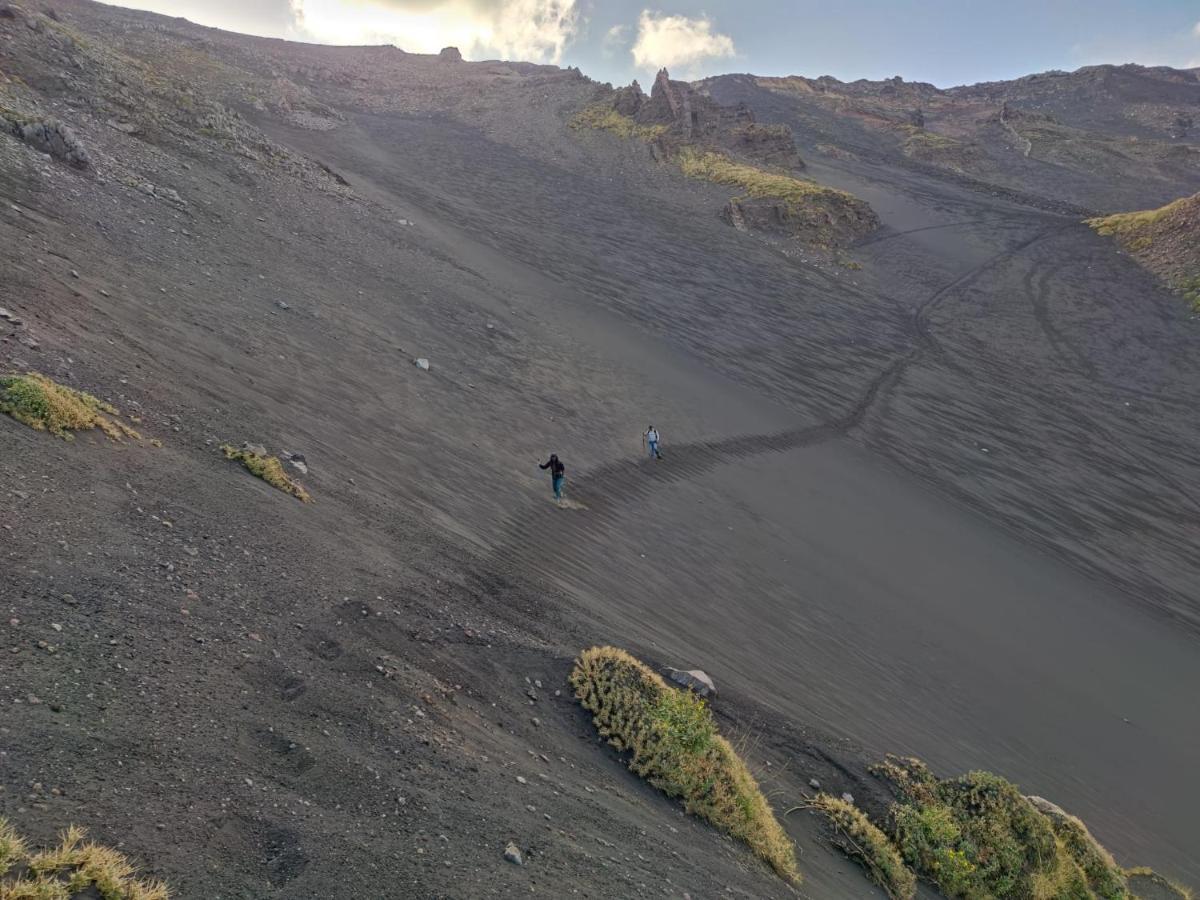 Alle Pendici Dell'Etna Ragalna Buitenkant foto